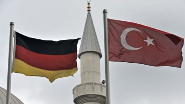 Almanya'da Türk din adamları MiT elemanları mı?