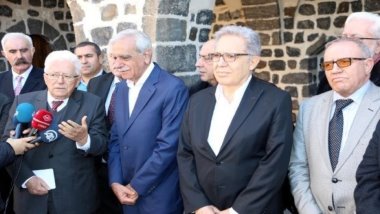 Zülfü Livaneli ve Diyalog Grubu'ndan Ahmet Türk'e ziyaret
