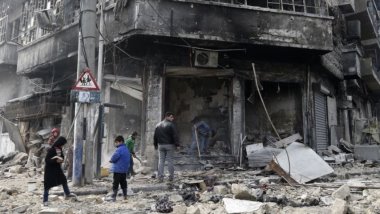 Suriye'de 465 Bin Kişi Hayatını Kaybetti