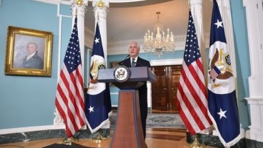 ABD'den İran'a 2015 nükleer antlaşmasını gözden geçirme tehdidi