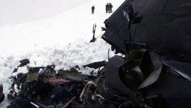 Dersim'de düşen helikopterde polis ve hakim 12 kişi hayatını kaybetti