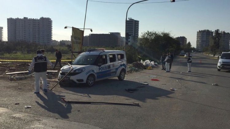 Mersin'de polis aracına bombalı saldırı!