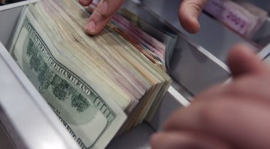 "Dolar/TL 4 seviyesine yükselebilir"