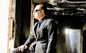 Şırnak harabeleri vali yardımcısına haz veriyor