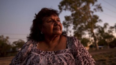 Avustralya’nın çalınmış kuşağı hikayesini anlatıyor