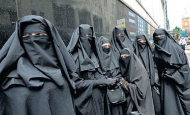 Musul’da peçe takılması yasaklandı