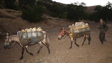 İran'da bir Kürt kaçakçı öldürüldü