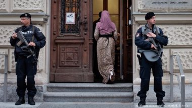 Çocuklarını Suriye'ye götüren Avusturyalı çifte hapis cezası