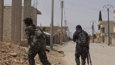 Rakka Operasyonu'nda stratejik öneme sahip kasaba kurtarıldı