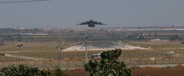Almanya İncirlik'ten çekilmeye başladı