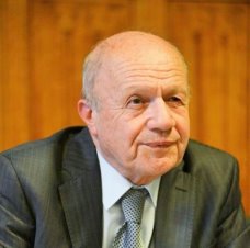 İsmail Beşikci: Kem sözleri susturmanın, etkisiz bırakmanın tek yolu 25 Eylül referandumunu gerçekleştirmektir 