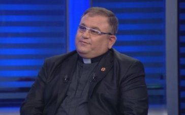 Mar Qeredağ Kilisesi Papazı: İncil’de de referandumla eşdeğer bölümler yer alıyor