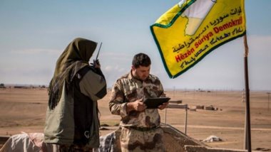 IŞİD, Deyrizor'da SDG ile çatışmada kent kırsalından çekiliyor