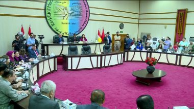 Kerkük İl Meclisi'nde Hewlêr-Bağdat tartışması