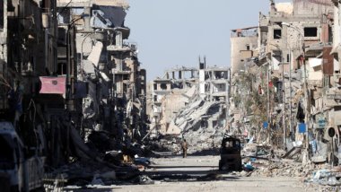 Rusya, ABD'yi Rakka'yı yeryüzünden silmekle suçladı