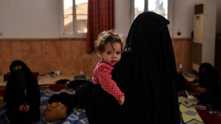 Irak: DAİŞ üyeleri ile evli 300 Türkiye vatandaşı kadın sınır dışı edilecek