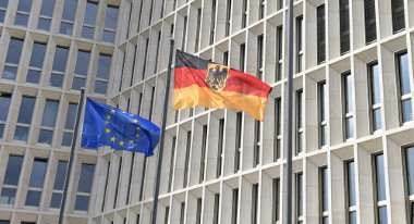 Almanya'dan Irak'a Kürdistan şartı