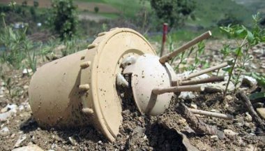  Doğu Kürdistan'da Mayına basan aynı aileden 3 kişi hayatını kaybetti