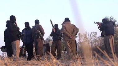 Gönüllü Kürt savaşçıları Haşdi Şabi'ye göz açtırmıyor