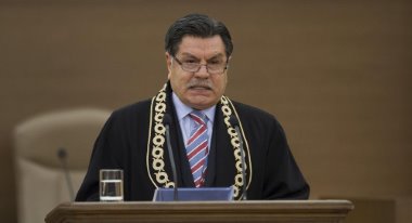 Eski Anayasa Mahkemesi (AYM) Başkanı Haşim Kılıç'ın oğlu hakkında yakalama kararı