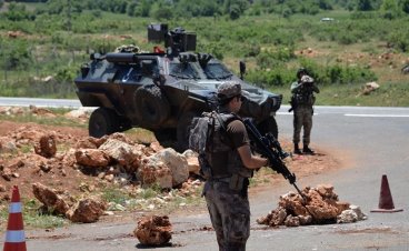 Bitlis'te bombalı saldırı: 1 asker yaşamını yitirdi