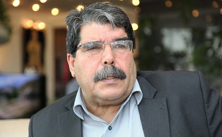 Salih Müslim, Çek Cumhuriyeti’nden ayrıldı