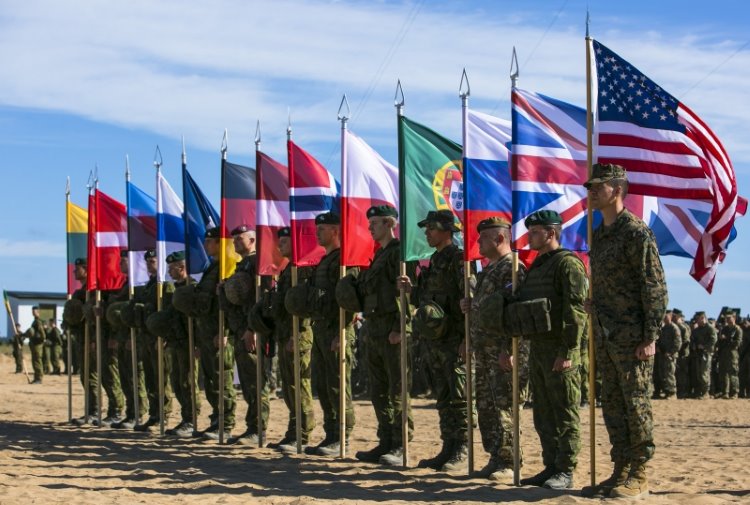 NATO'dan Rusya sınırında dev tatbikat