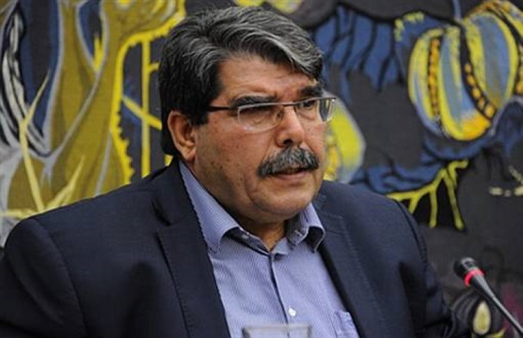 Salih Müslim: ABD çekilse de Minbic'i savunacağız