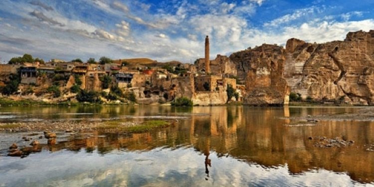 Hasankeyf'in mücadelesini anlatan ‘Suyun Ölüm Tarihi' belgeseli Belçika, Avrupa Parlamentosu, Almanya ve İngiltere’nin ardından İspanya'da gösterilecek