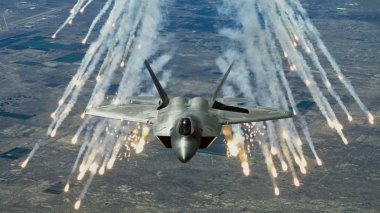 Rojava-Uluslararası Koalisyon'dan Fırat’ın Doğusuna Bombardıman 100 fazla IŞİD'li öldürüldü