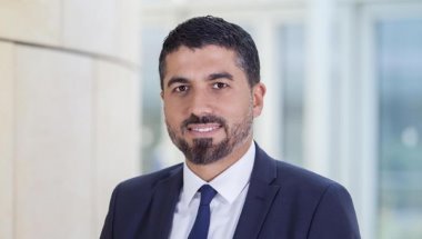 Kürt milletvekili Almanya'da kahraman ilan edildi