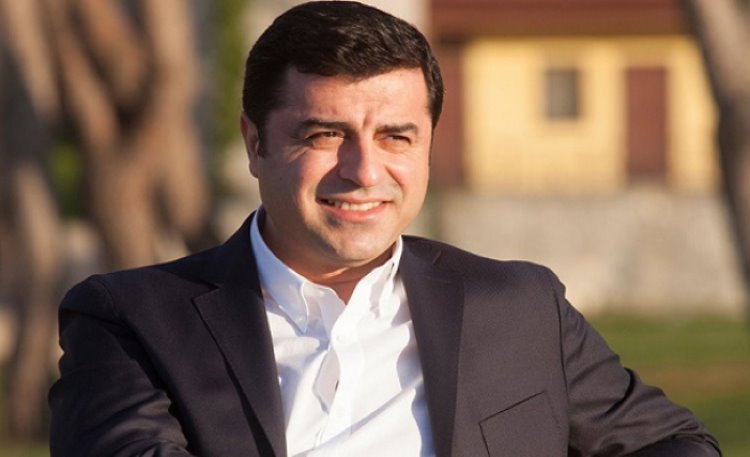 Demirtaş'tan açıklama: Hakkımdaki cezanın onanması için siyasi baskı yapılıyor!