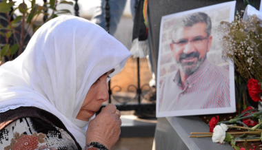 İnsan Hakları Onur Ödülü Tahir Elçi'ye verildi