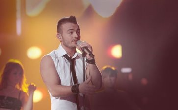 Ünlü Alman şarkıcı: Kürtlerle büyüdüm, onlarla aynı duyguları paylaşıyorum