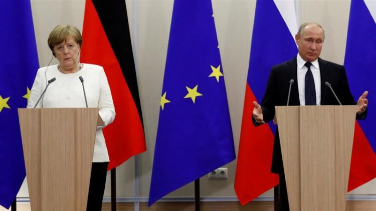 Merkel ve Putin Suriye'yi görüştü