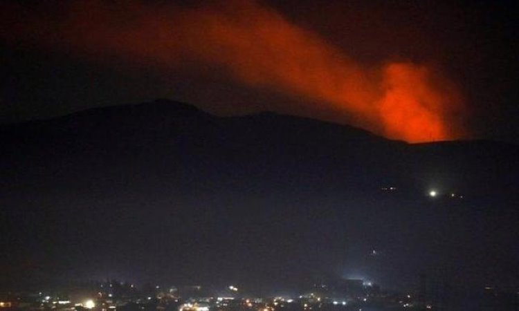  İsrail: Savaş uçakları Suriye ordusunun silah deposunu vurdu