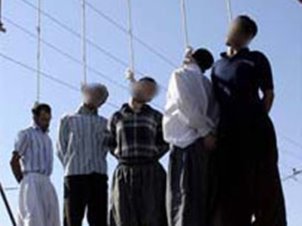 İran'da 10 günde 17 mahkum idam edildi