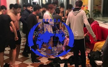 50 Kürt göçmeni taşıyan tekne battı