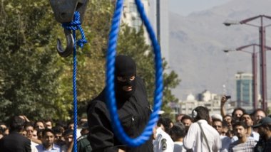 İran, Kürtler'i katletmeye devam ediyor