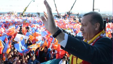Erdoğan: 'Sen Kandil'dekileri, Cudi'dekileri yanına alıp yürüyen adamsın'