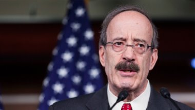 ABD'li Senatör: Kürtlere ihanet etmemeliyiz!