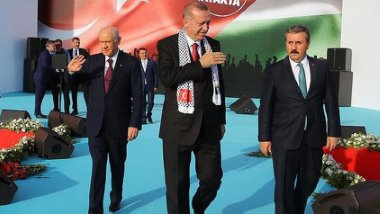 Erdoğan'ın eski danışmanı: AK Parti içinden 'beka söylemine' itirazlar artıyor