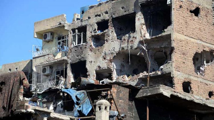 Diyarbakır Sur: Mahalle var, aday çok, seçmen yok