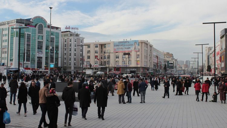 Bir yanda Kürtler, diğer yanda Karadenizliler: Esenyurt’ta dengeler değişecek mi?