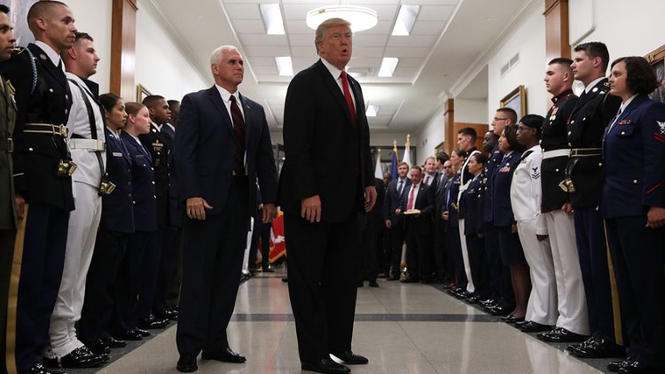 Pentagon'da, ABD Başkanı Trump'a Suriye brifingi