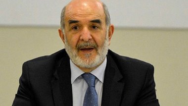 Ahmet Taşgetiren: AK Parti için ok yaydan çıktı