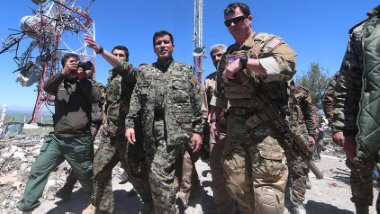 Rus gazeteci: Amerikalılar Kürtler'e ihanet etti... Şimdi Kürtler'e ne olacak?