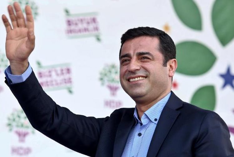 Demirtaş'tan Washington Post'a: Erdoğan, küçük düşürücü bir yenilgiye uğradı