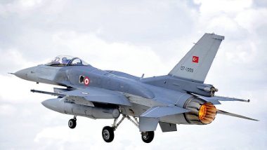 Türk savaş uçakları Süleymaniye kırsalını bombaladı