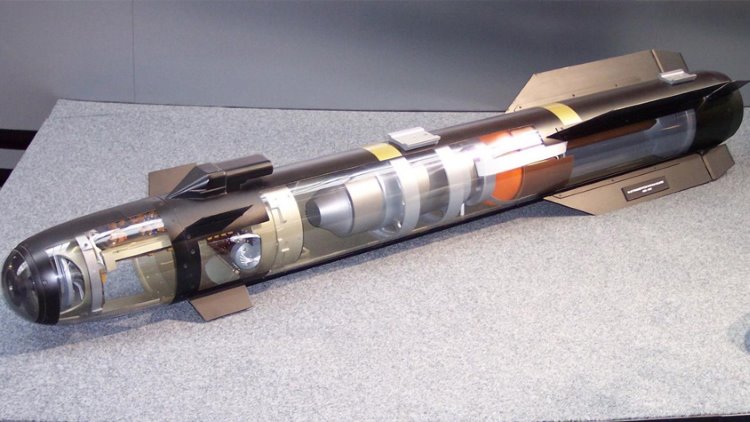 WSJ: ABD'den teröristlere özel patlamadan vuran füze